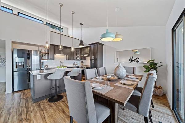 647 Stonegate DR, South San Francisco, CA 94080