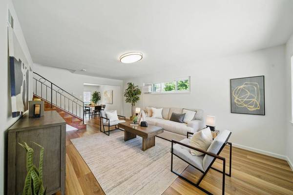 122-124 44th AVE, San Mateo, CA 94403