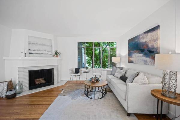 212 Lee ST, Oakland, CA 94610