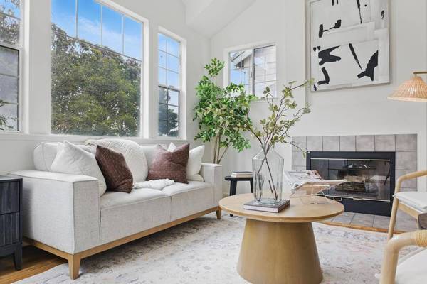 7 Moonlight CT, South San Francisco, CA 94080