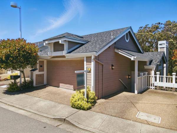 7 Moonlight CT, South San Francisco, CA 94080