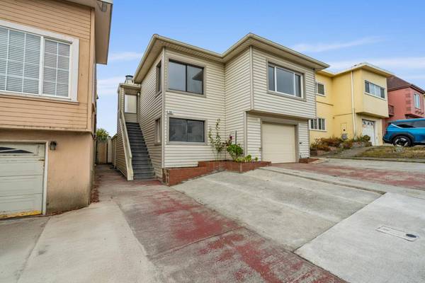 285 Skyline DR, Daly City, CA 94015