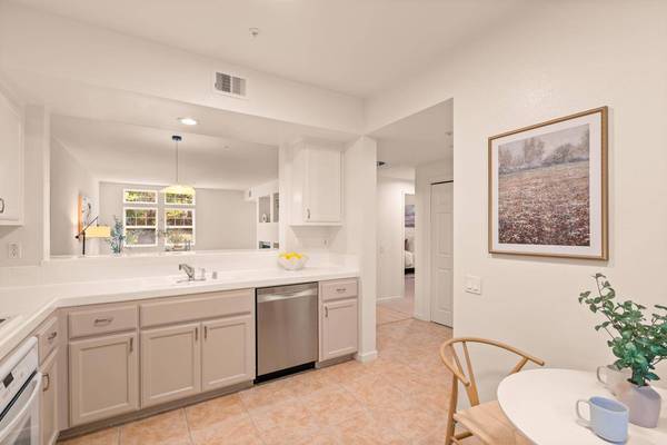 613 Swallowtail CT, Brisbane, CA 94005