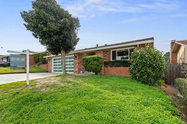 2440 Tipperary AVE, South San Francisco, CA 94080