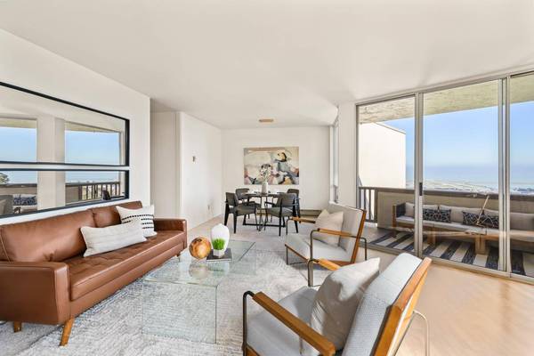 320 Vallejo DR 40, Millbrae, CA 94030