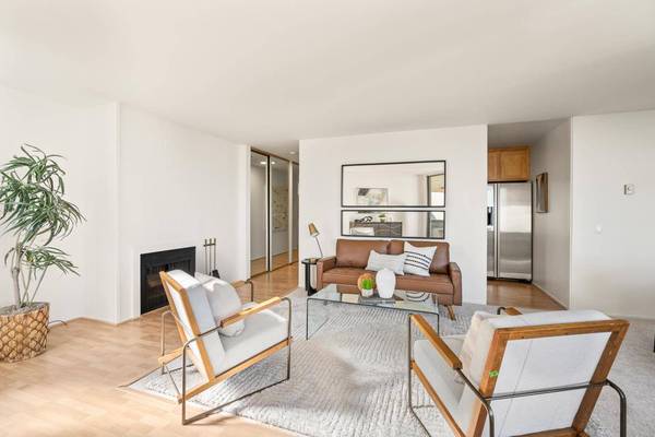 320 Vallejo DR 40, Millbrae, CA 94030