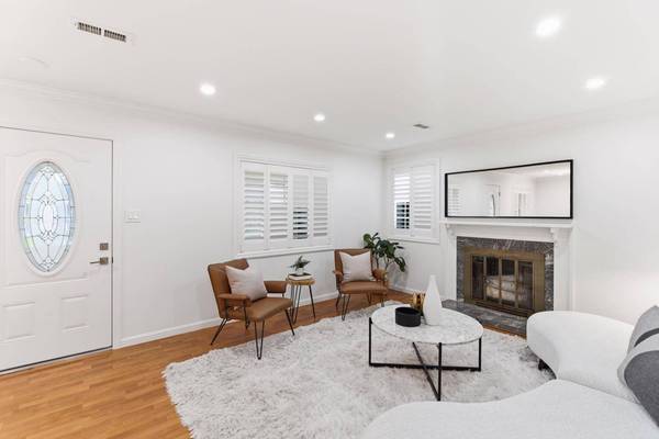 14 Bradford DR, South San Francisco, CA 94080