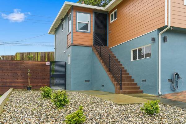 445 Mariposa DR, South San Francisco, CA 94080