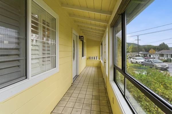 14 Bradford DR, South San Francisco, CA 94080