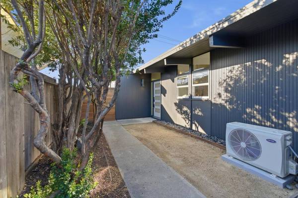 678 Connie AVE, San Mateo, CA 94402