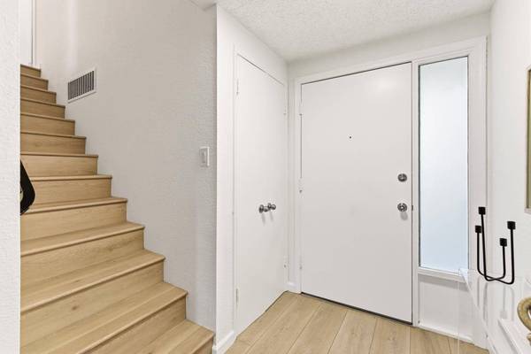 2405 Liberty, South San Francisco, CA 94080