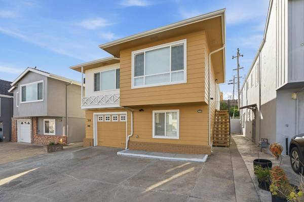 318 Saint Francis BLVD, Daly City, CA 94015