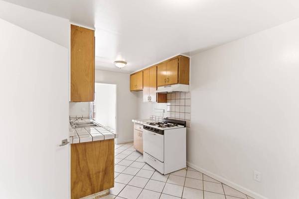 141 Marlin CT, San Francisco, CA 94124