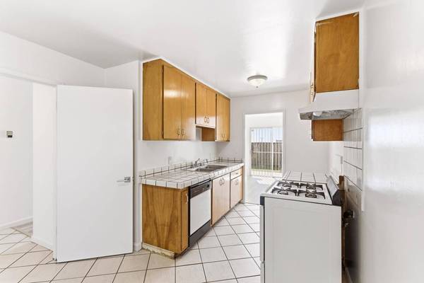 141 Marlin CT, San Francisco, CA 94124