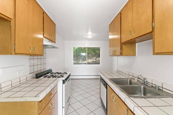 141 Marlin CT, San Francisco, CA 94124