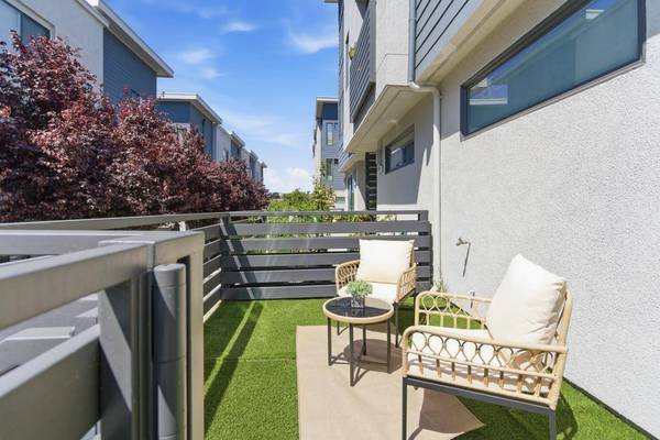 1249 Edgewood WAY, South San Francisco, CA 94080