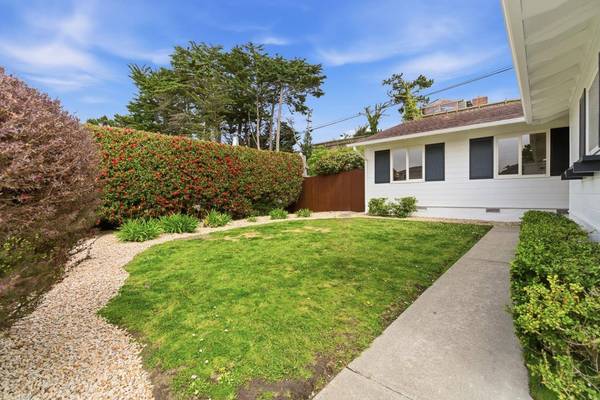 2581 Wentworth DR, San Bruno, CA 94066