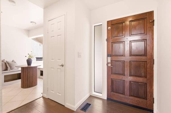 39 Appian WAY C, South San Francisco, CA 94080