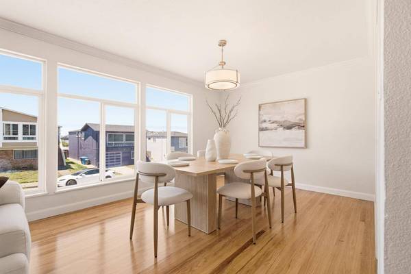 201 Springdale DR, Pacifica, CA 94044