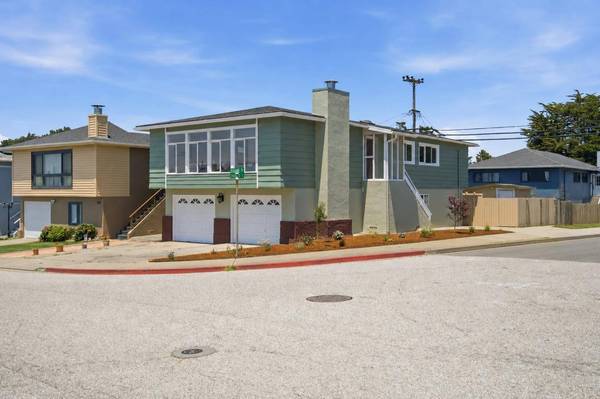 201 Springdale DR, Pacifica, CA 94044