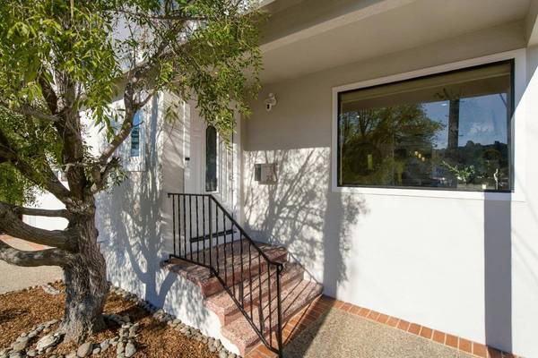 23 Michael LN, Millbrae, CA 94030