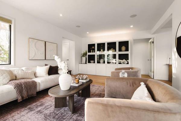 23 Michael LN, Millbrae, CA 94030
