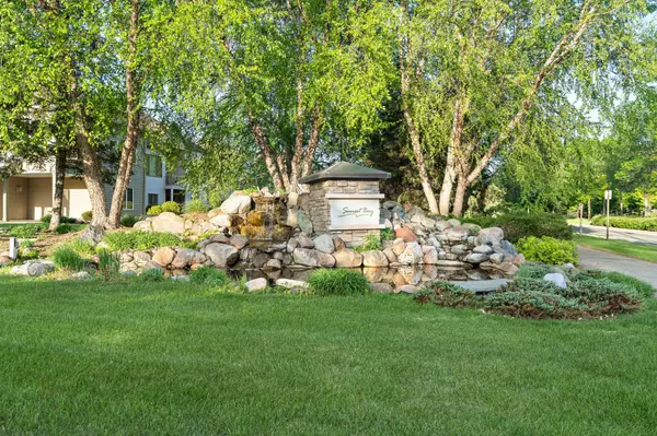 The Lakes of Radisson, Blaine MN: Neighborhood Guide