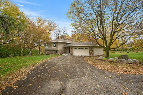 18141 Robinson CIR, Dayton, MN 55327