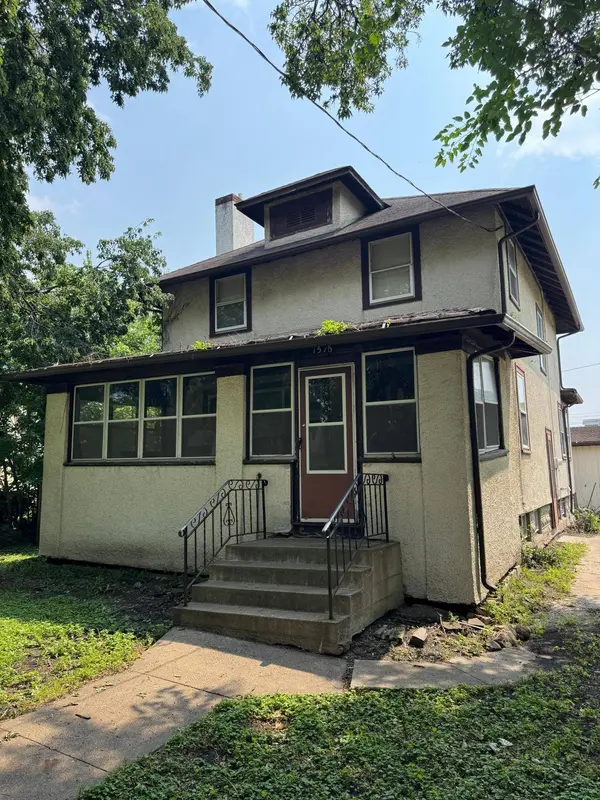 1516 Brook AVE SE, Minneapolis, MN 55414