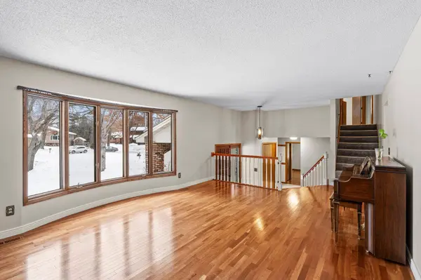 11711 Evergreen CIR NW, Coon Rapids, MN 55448