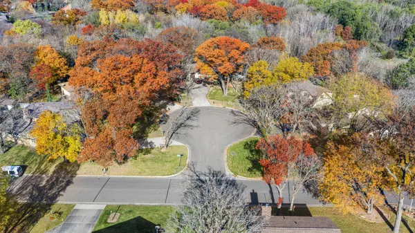 11711 Evergreen CIR NW, Coon Rapids, MN 55448