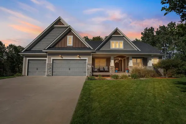 849 Fox CV, Circle Pines, MN 55014