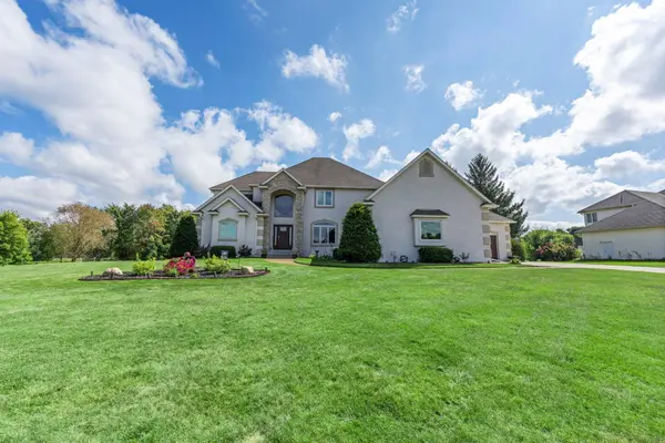 2122 141st LN NE, Ham Lake, MN 55304