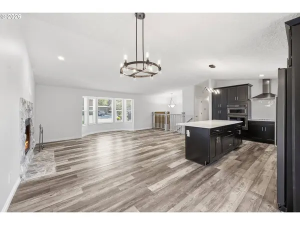 924 NW 51ST ST, Vancouver, WA 98663