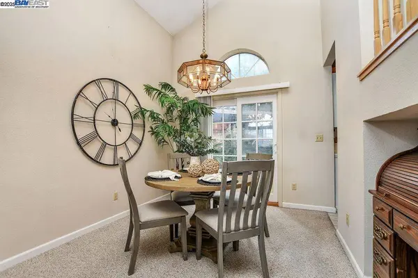 1743 Freeport Ct, Oakley, CA 94561