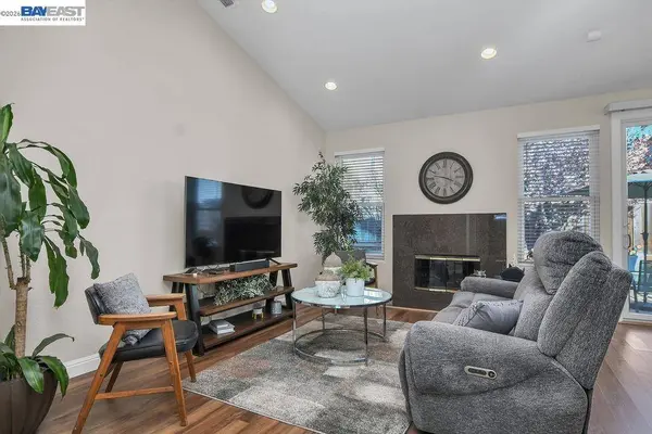 4876 Trenton St, Oakley, CA 94561
