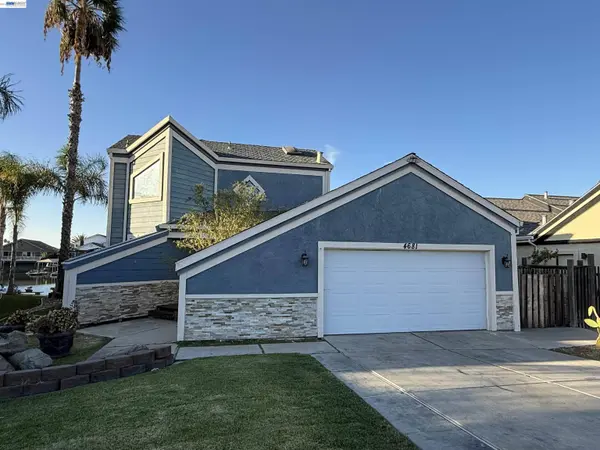 4681 Spinnaker Way