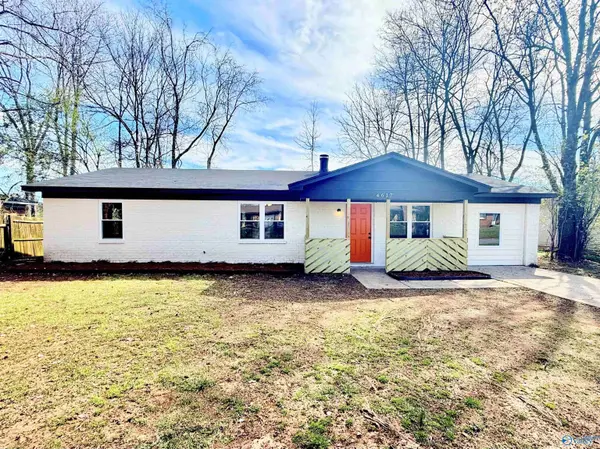 4617 Blue Haven Drive NW, Huntsville, AL 35810