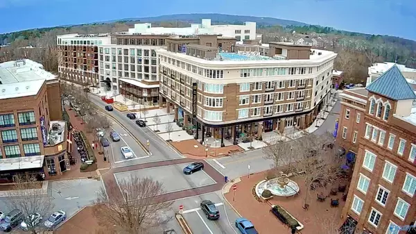 470 Providence Main Street #202, Huntsville, AL 35806