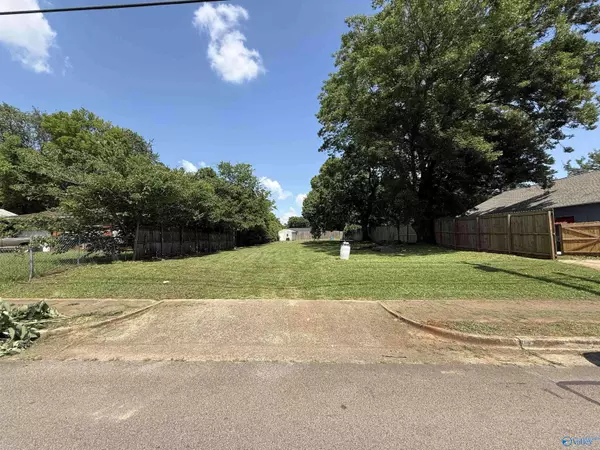 3911 Newson Road, Huntsville, AL 35805