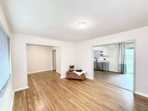 2501 Greenhill Drive NW, Huntsville, AL 35810