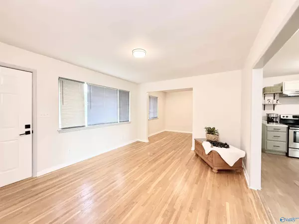 2501 Greenhill Drive NW, Huntsville, AL 35810