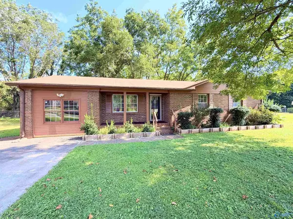 4503 Calvert Road NW, Huntsville, AL 35816