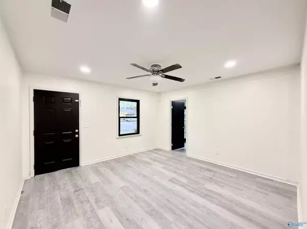 4403 Gazette Drive SW, Huntsville, AL 35805