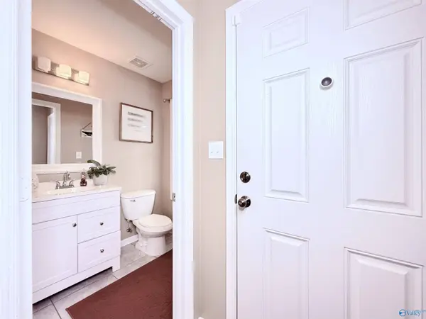 3070 Castlecreek Drive, Madison, AL 35756