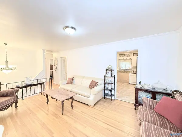2620 Scenic View Drive NW, Huntsville, AL 35810