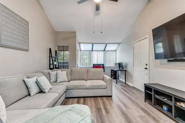 2110 Randy Snow Road #313, Arlington, TX 76011