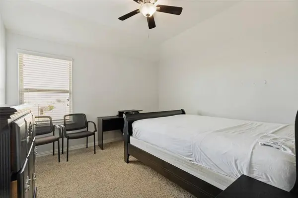 818 Black Hawk Drive, Princeton, TX 75407