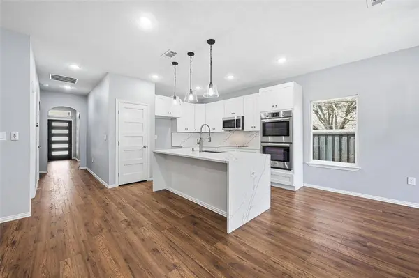 2633 Overland Drive, Farmers Branch, TX 75234