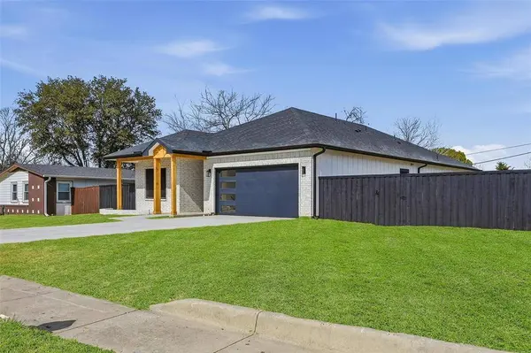 2633 Overland Drive, Farmers Branch, TX 75234
